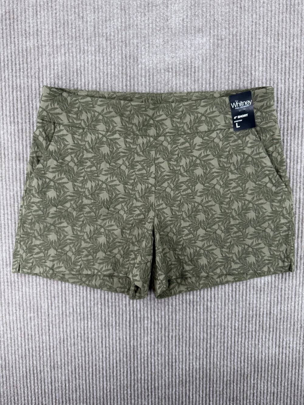 New York & Company Leaf Print Whitney Pull On Shorts L NWT